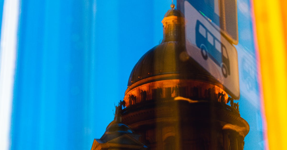 Top Features to Look for in Energy-Efficient Window Designs